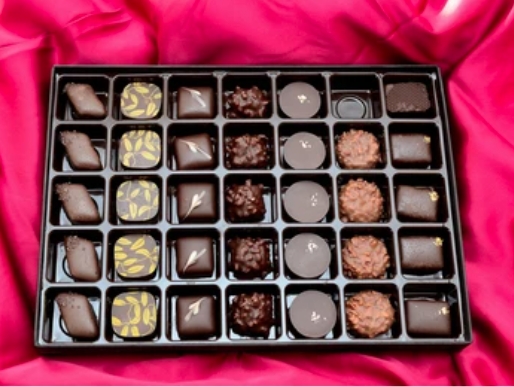 1000 Gr Renkli Çikolata Çeşitleri Tunceli pasta