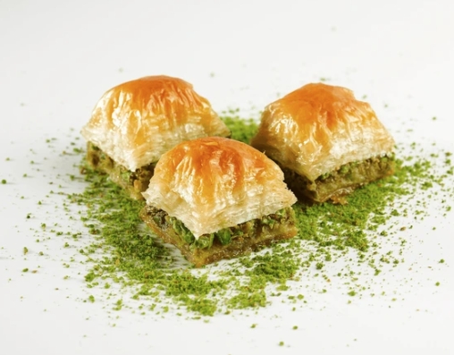 750 Gr Fıstıklı Baklava - Yoğun Fıstıklı Lezzet Tunceli pasta