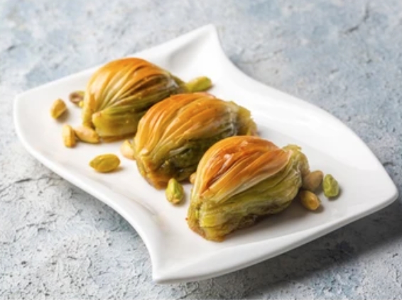 Paylaşım İçin İdeal 750 Gr Baklava Tunceli pasta